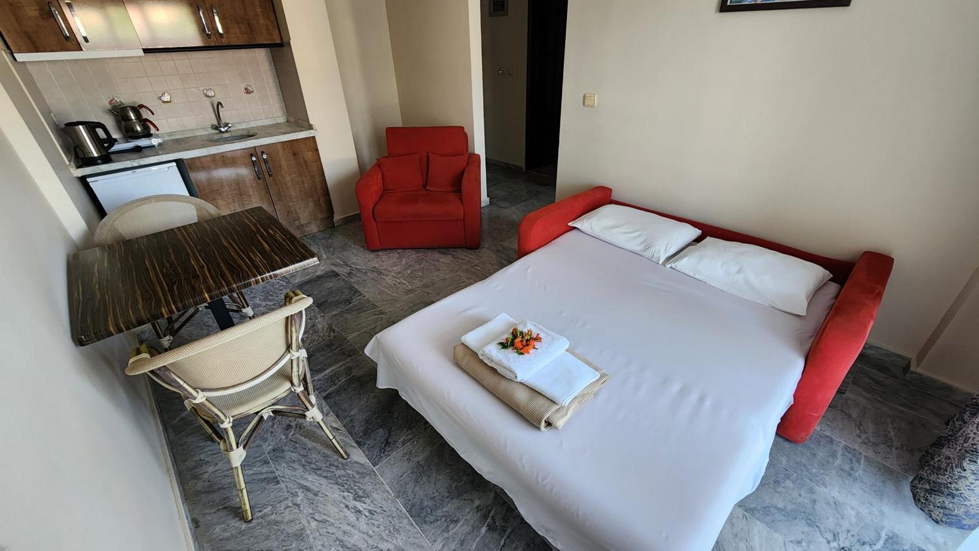 Irem Hotel apartamentowy 3*